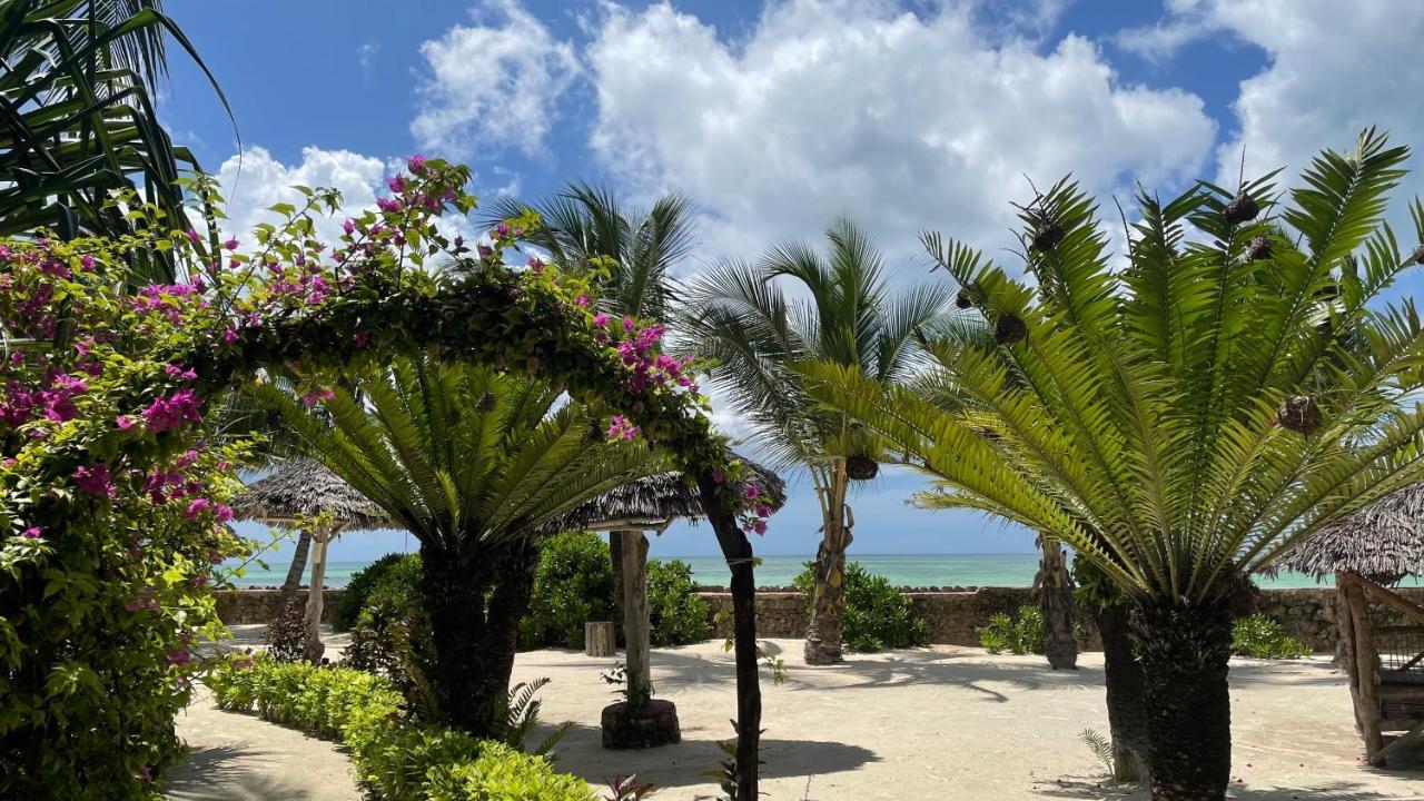 Samaki Lodge & Spa Uroa Esterno foto