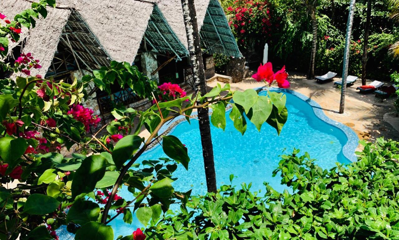Samaki Lodge & Spa Uroa Esterno foto